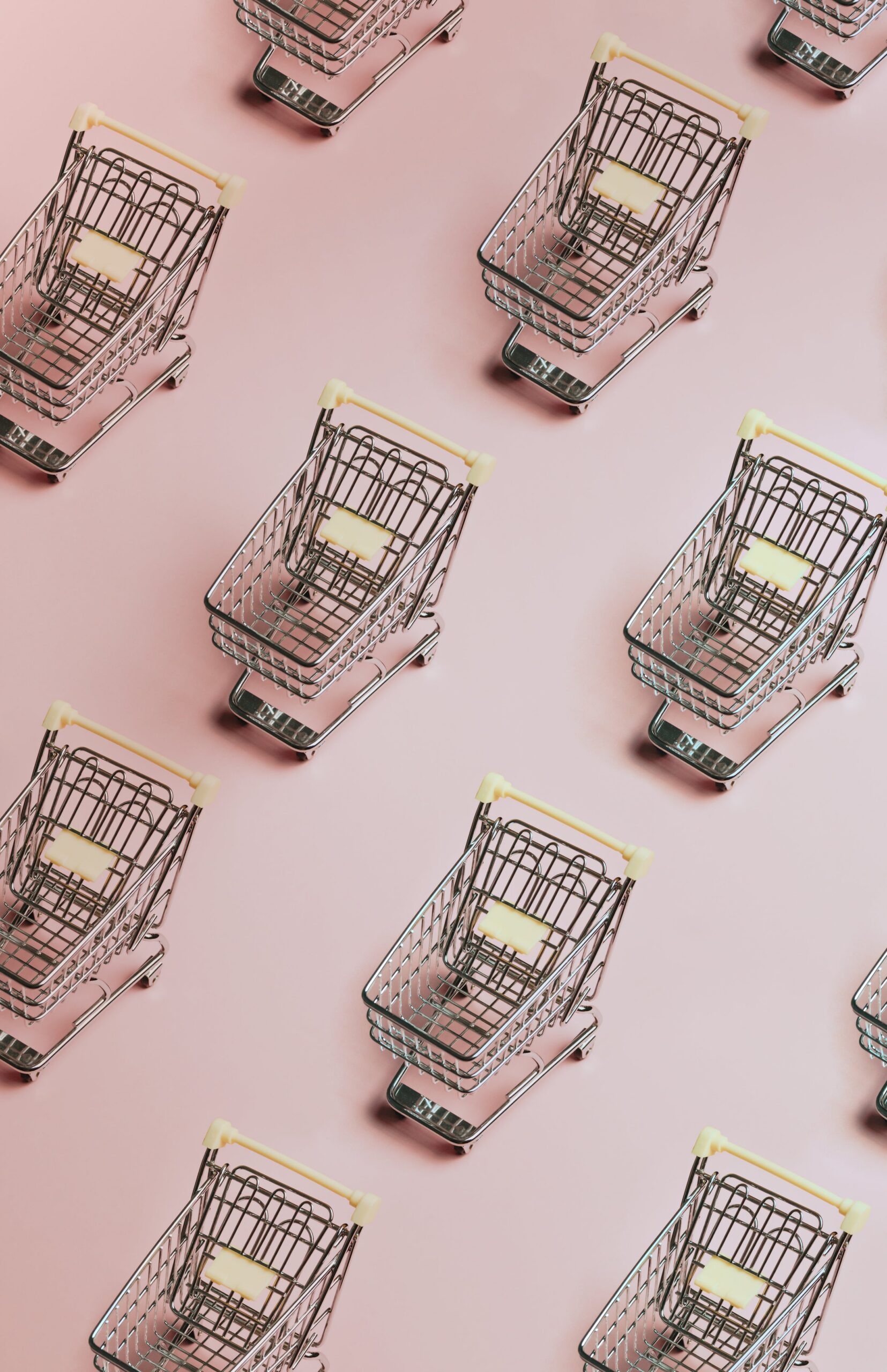 Dlaczego sklepy przechodzą z WooCommerce na Shopify